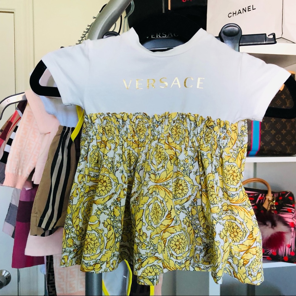 Versace baby 2 piece white and gold